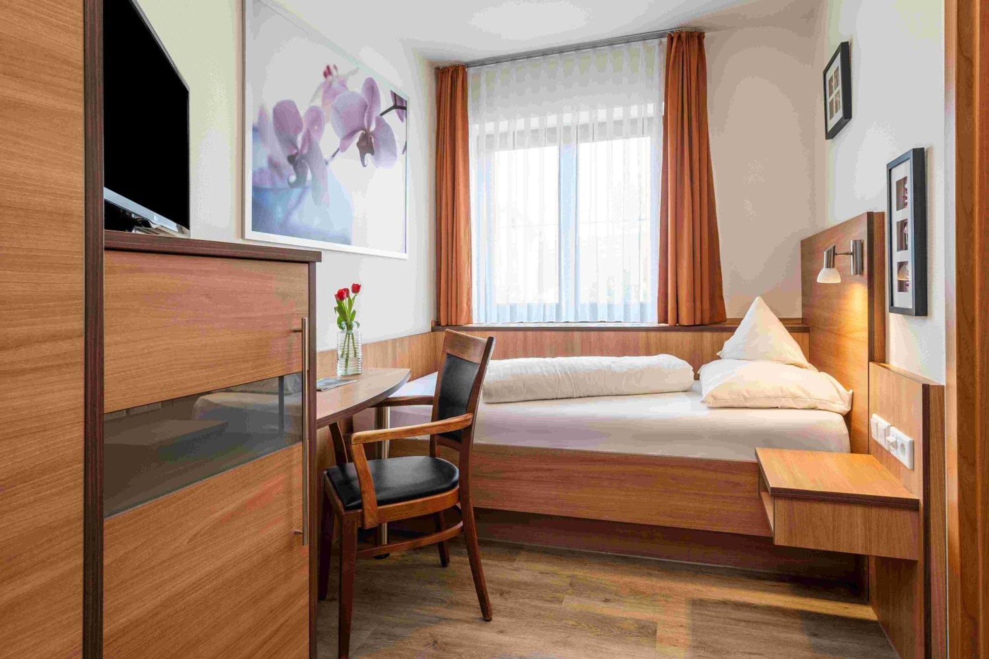 Hotel Hagnauer Hof Екстер'єр фото
