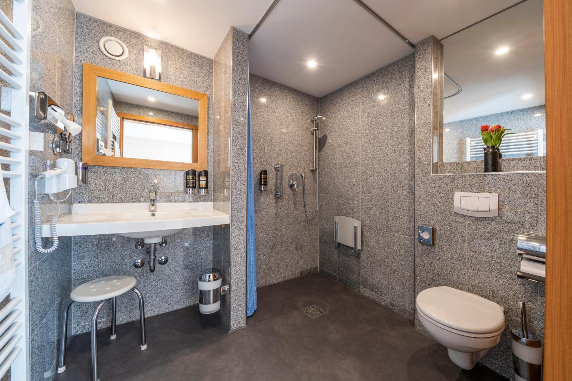 Hotel Hagnauer Hof Екстер'єр фото