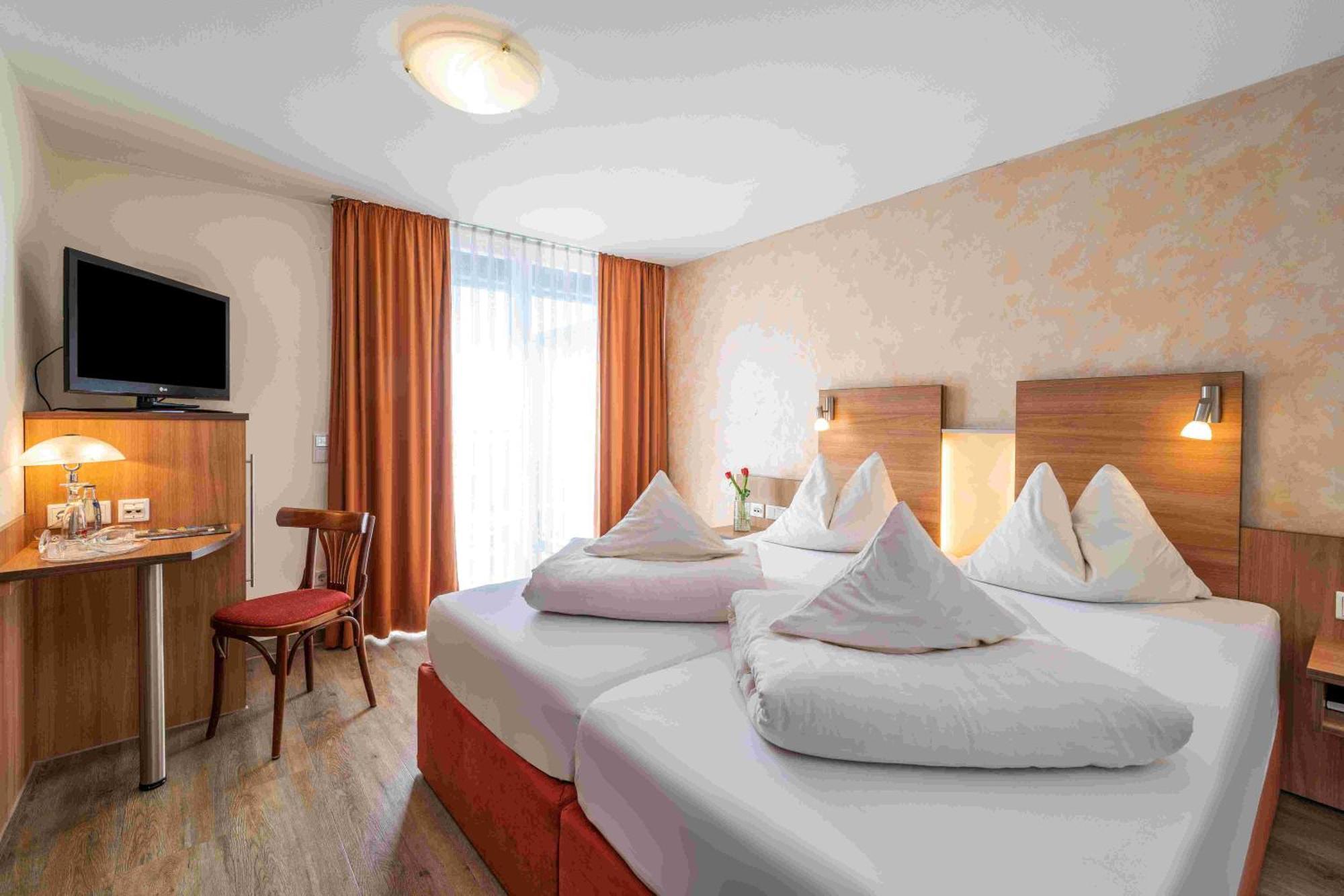 Hotel Hagnauer Hof Екстер'єр фото
